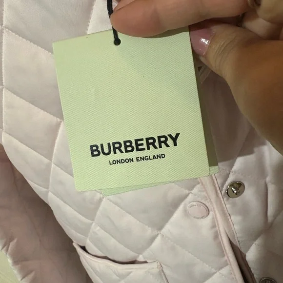 Burberry Kids Light Pink Quilted Puffer Jacket - Picture 9 of 10